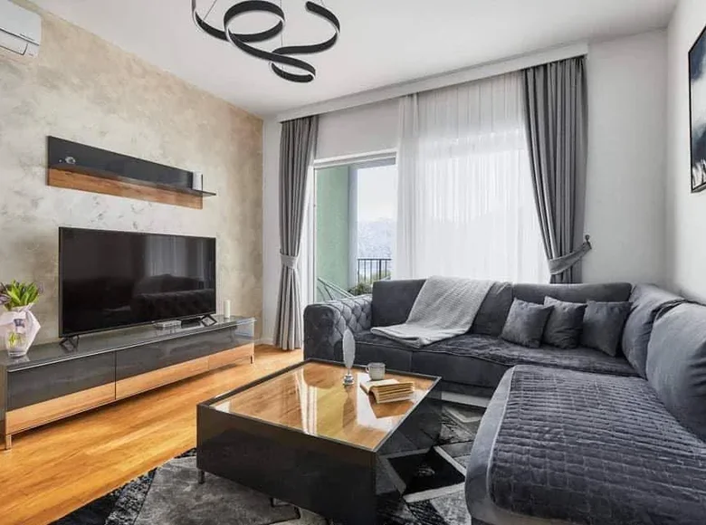 Apartamento 3 habitaciones 74 m² Dobrota, Montenegro