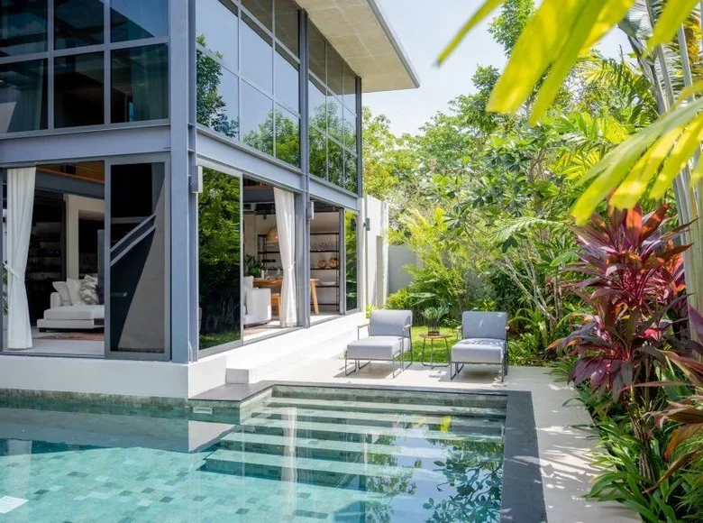 3 bedroom villa 361 m² Phuket, Thailand