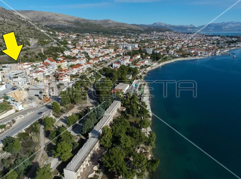 Casa 6 habitaciones 567 m² Trogir, Croacia