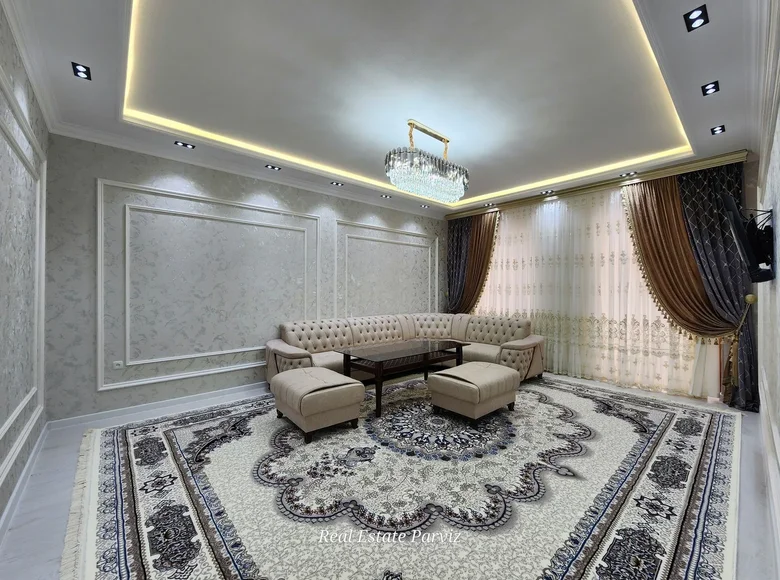 Kvartira 4 xonalar 116 m² Samarqandda