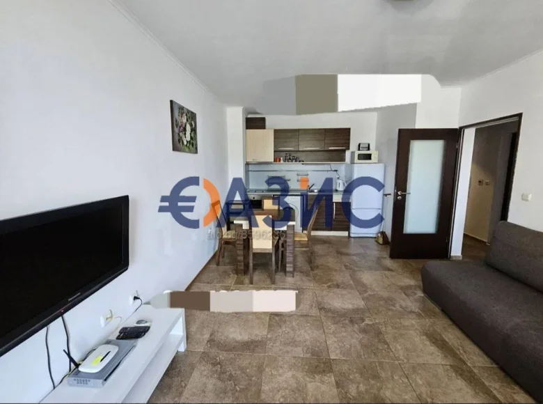 Mieszkanie 2 pokoi 65 m² Nesebyr, Bułgaria