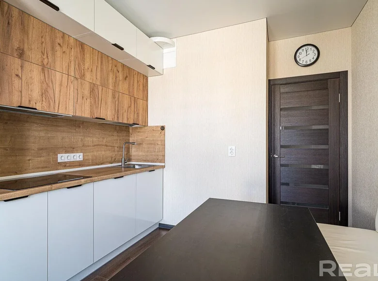 1 room apartment 40 m² Minsk, Belarus