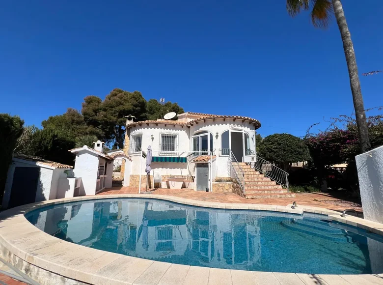 Willa 2 pokoi 164 m² Calp, Hiszpania