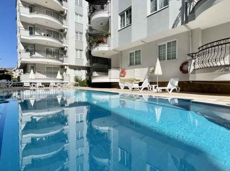 Mieszkanie 3 pokoi 115 m² Alanya, Turcja