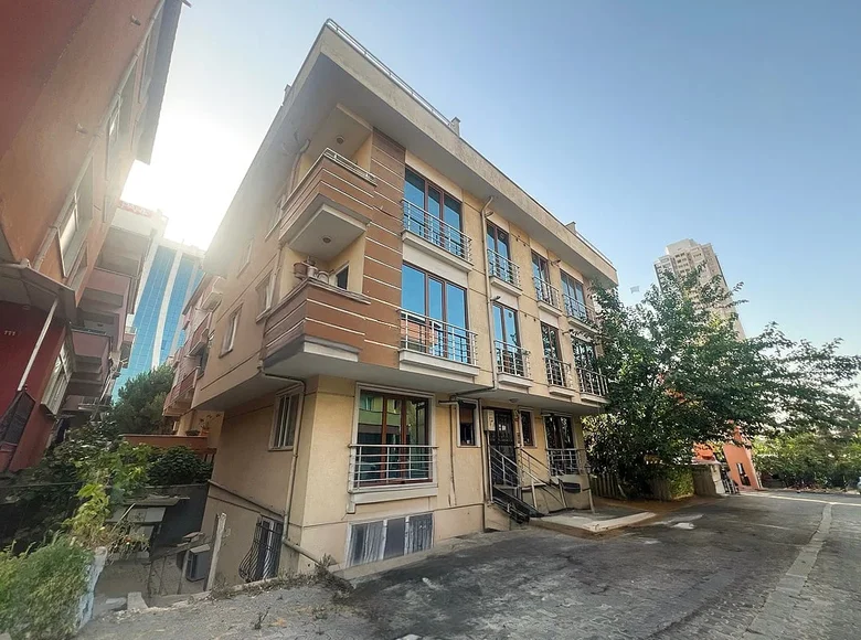 Квартира 3 комнаты 80 м², Турция