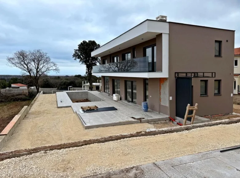 4-Schlafzimmer-Villa 227 m² Stadt Pola, Kroatien
