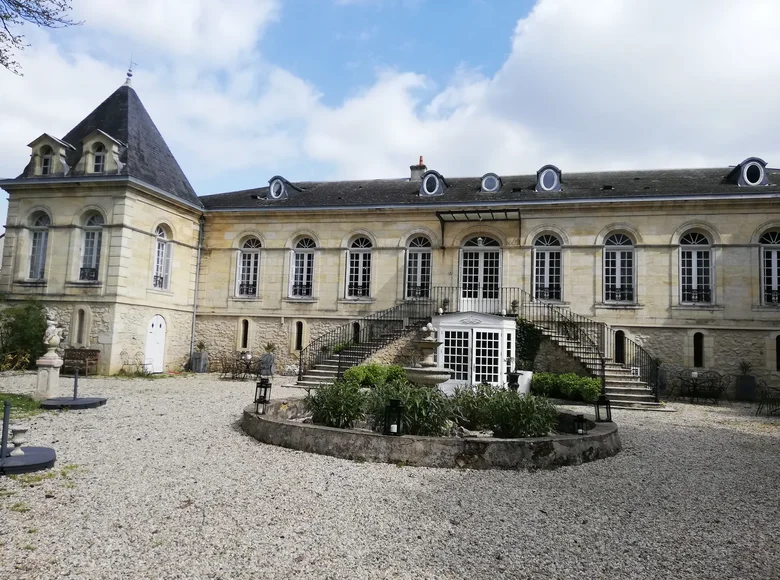 Schloss 10 zimmer 1 157 m², Frankreich