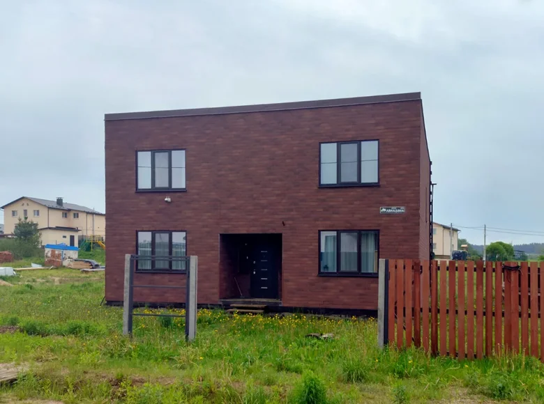 Haus 4 zimmer 203 m² Slabada, Belarus