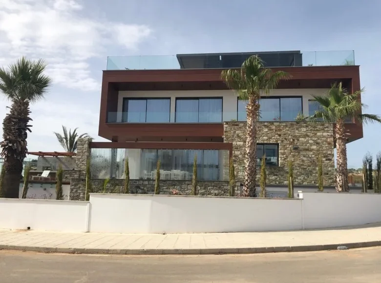 3 bedroom house 262 m² Ayia Napa, Cyprus