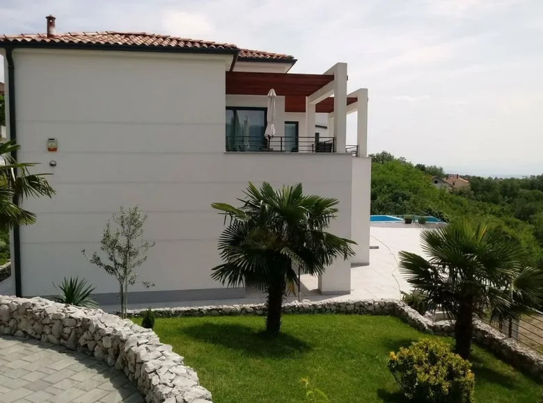 Villa 8 Schlafzimmer 400 m² Rijeka, Kroatien