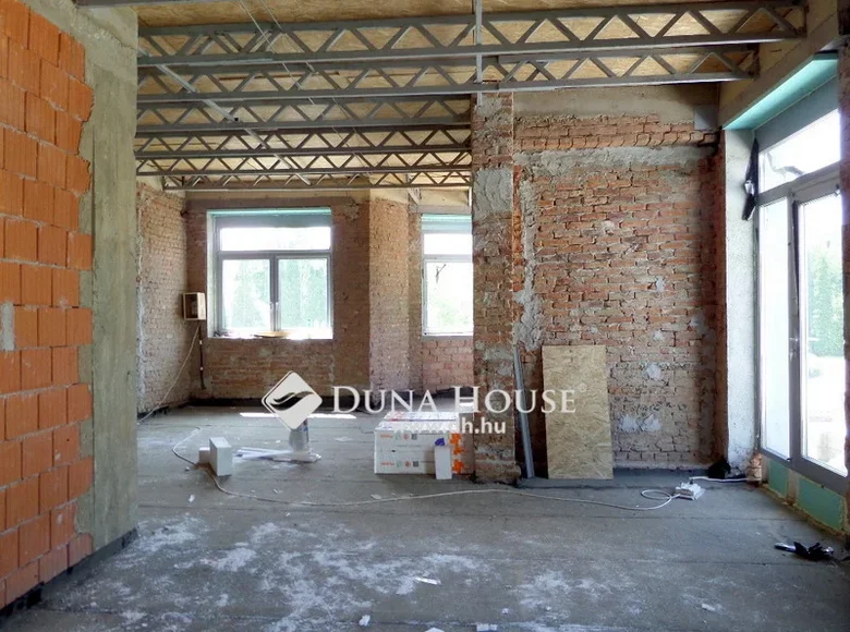 House 180 m² Nyiregyhazi jaras, Hungary