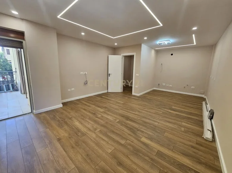 Mieszkanie 3 pokoi 111 m² Durres, Albania