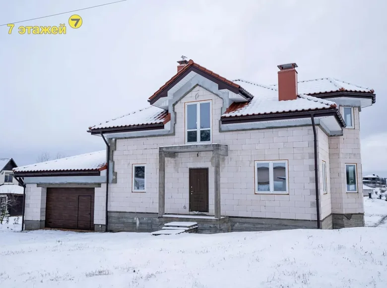 Maison 181 m² Bialarucki siel ski Saviet, Biélorussie