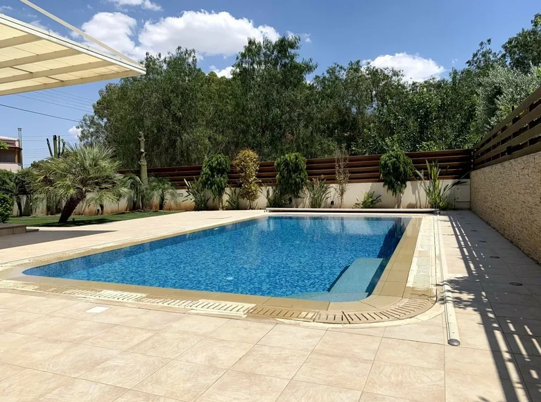 4 bedroom house 309 m² Lympia, Cyprus