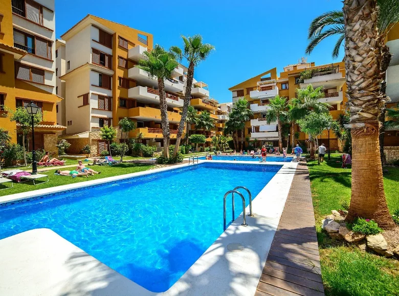 Apartamento 2 habitaciones 84 m² Torrevieja, España