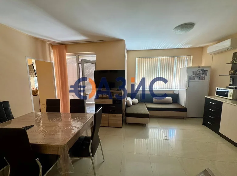 Apartamento 3 habitaciones 77 m² Nesebar, Bulgaria