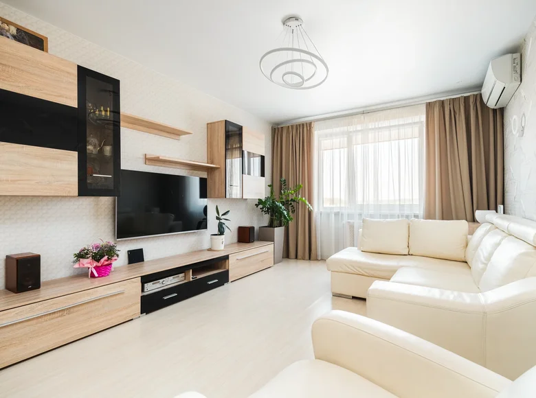 2 bedroom apartment 61 m² Minsk, Belarus