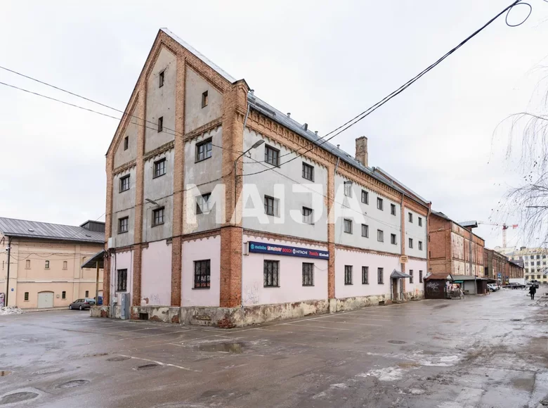 Bureau 2 104 m² à Riga, Lettonie