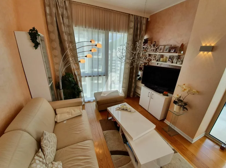 3 bedroom apartment 89 m² Budva, Montenegro