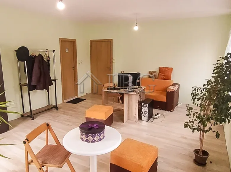 Wohnung 2 zimmer 92 m² Basarbovo, Bulgarien