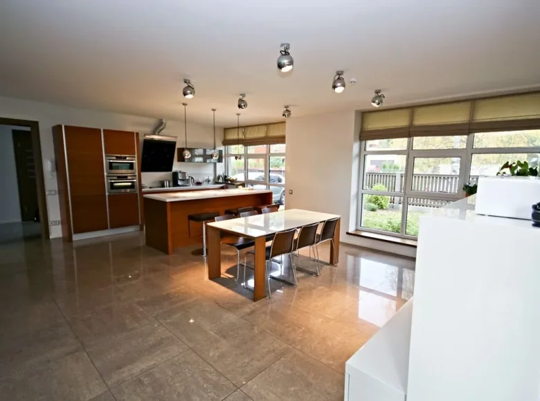 5-Schlafzimmer-Villa 192 m² Rigaer Strand, Lettland
