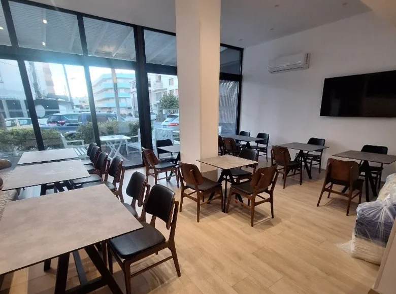 Hotel 3 500 m² en Larnaca, Chipre