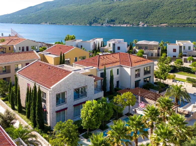 Wohnung 6 zimmer 188 m² Kumbor, Montenegro