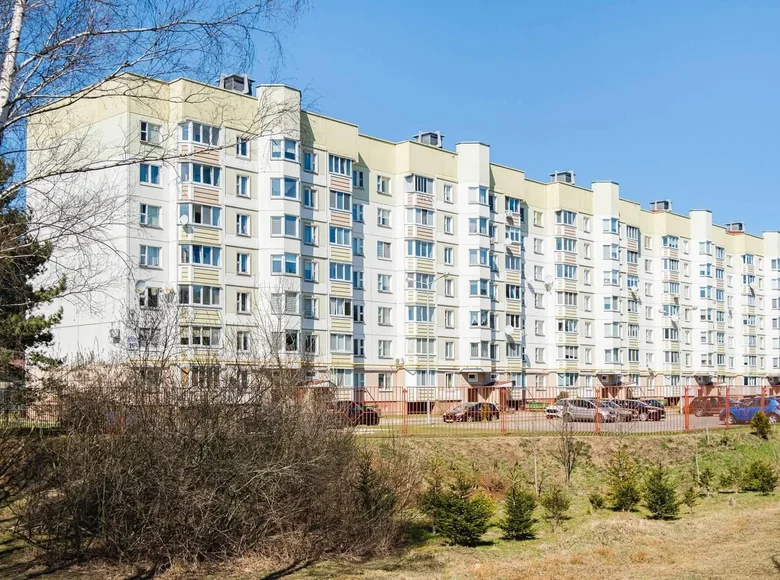 Mieszkanie 3 pokoi 77 m² Barawlany, Białoruś
