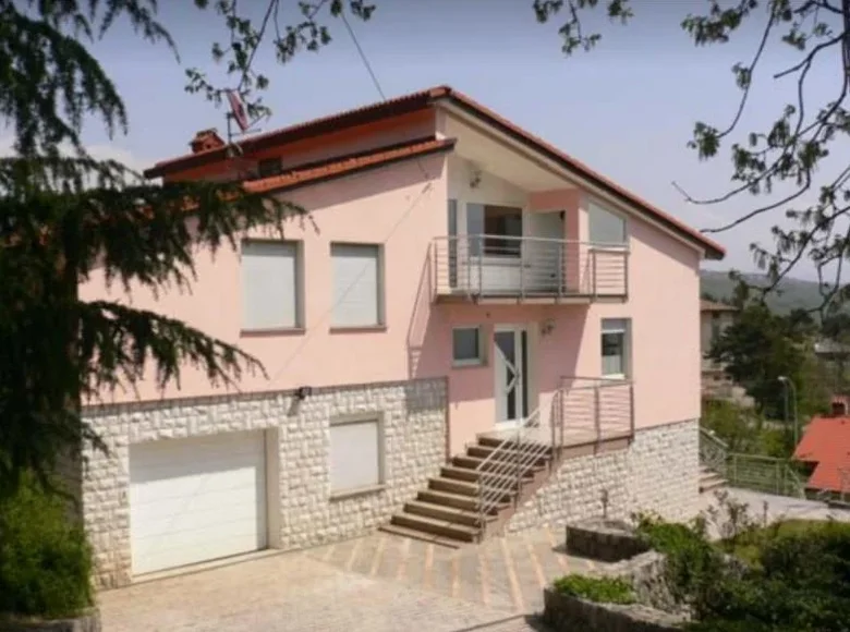 Villa 340 m² Pobri, Croatia