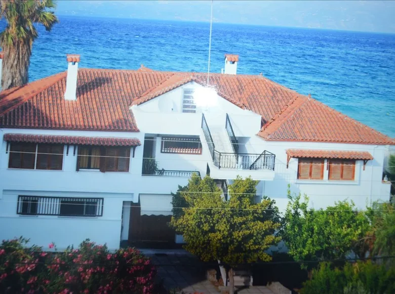 Cottage 12 bedrooms 510 m² Municipality of Velo and Vocha, Greece