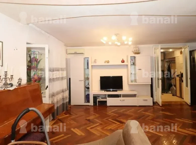 2 bedroom apartment 90 m² Yerevan, Armenia