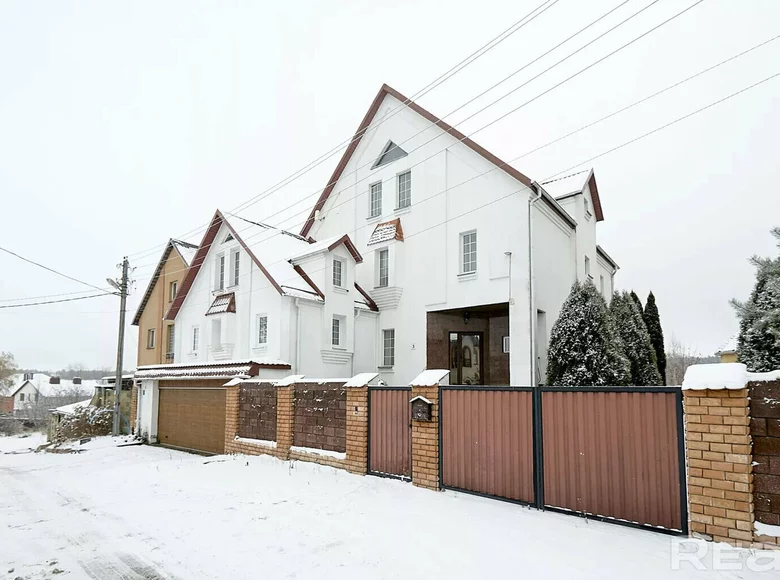 Casa de campo 469 m² Minsk, Bielorrusia
