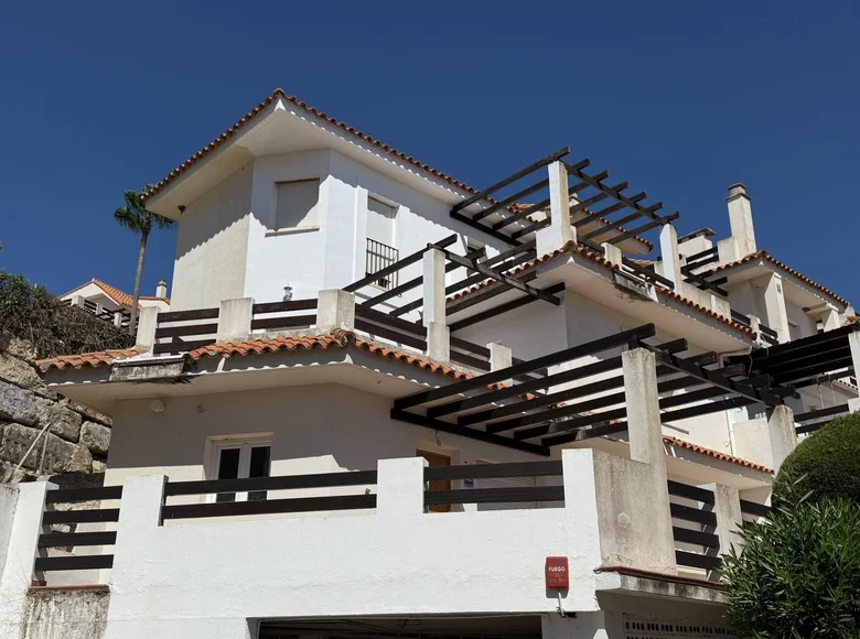 Mieszkanie 2 pokoi 81 m² Manilva, Hiszpania