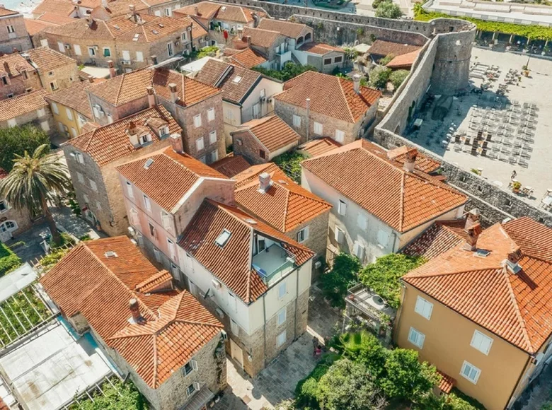 Dochodowa nieruchomość 268 m² Budva, Czarnogóra