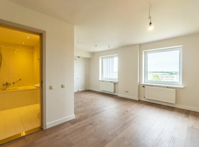 Mieszkanie 2 pokoi 66 m² Ryga, Łotwa