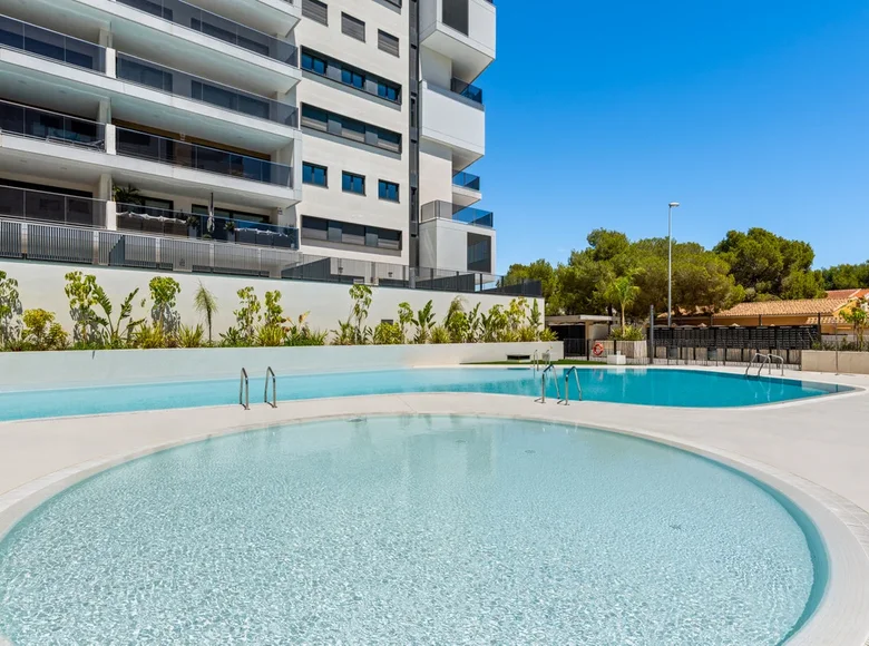 3 bedroom apartment  Dehesa de Campoamor, Spain