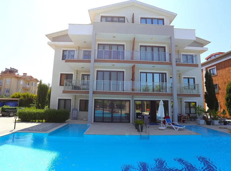 Dúplex 5 habitaciones 160 m² Serik, Turquía