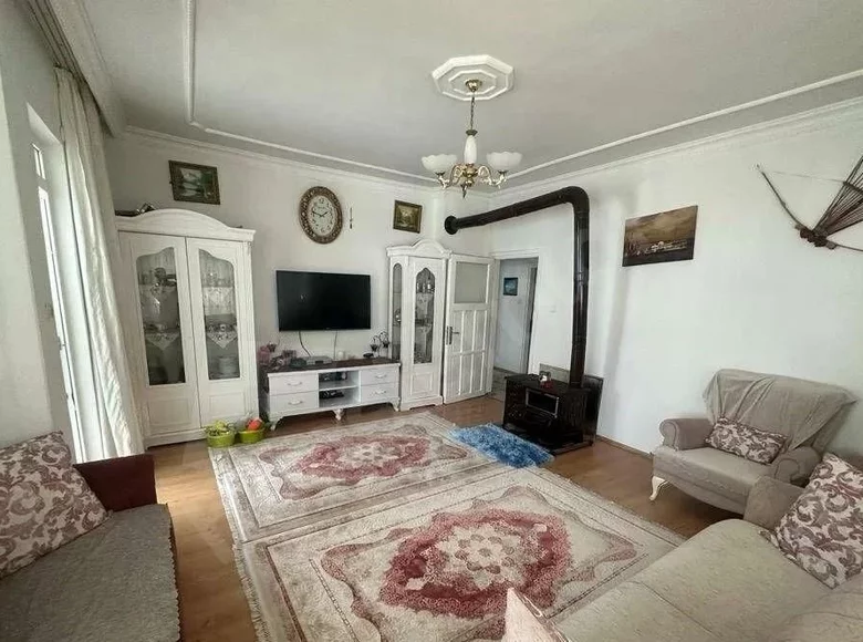 Mieszkanie 3 pokoi 140 m² Alanya, Turcja