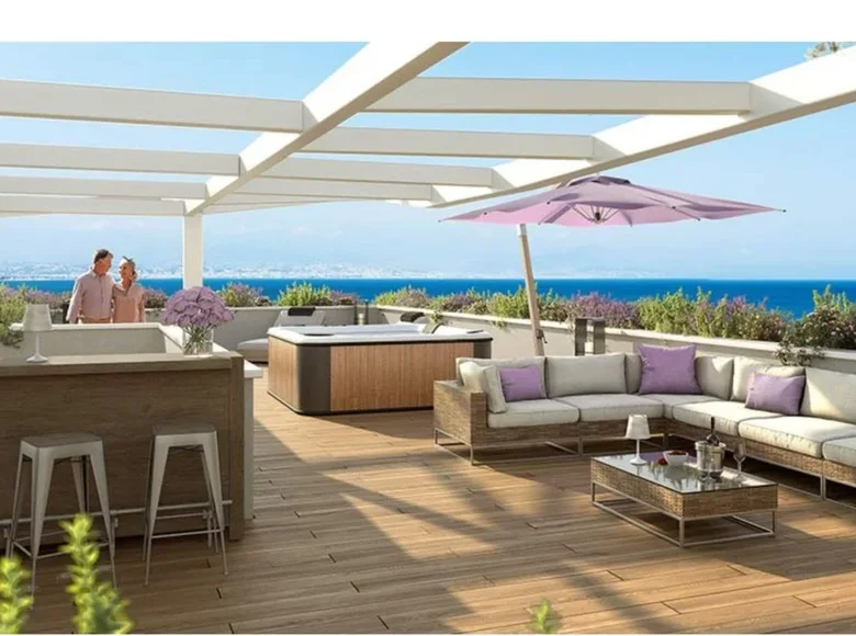 2 bedroom apartment 64 m², France