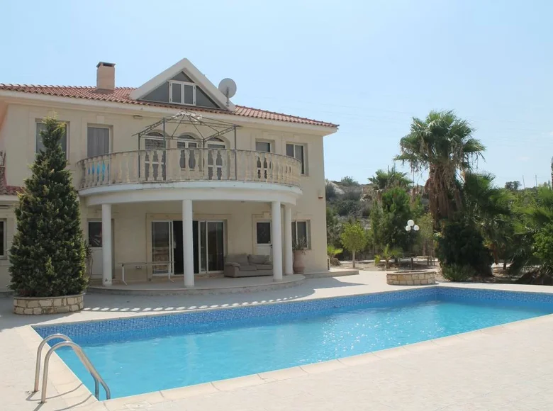 Willa 7 pokojów 500 m² Pyrgos Lemesou, Cyprus