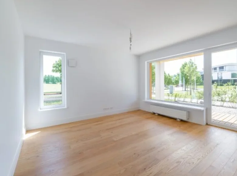 Квартира 3 спальни 120 м² Рига, Латвия