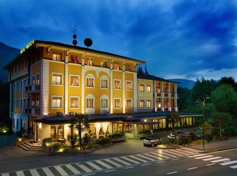 Hotel 4 000 m² Piancogno, Włochy