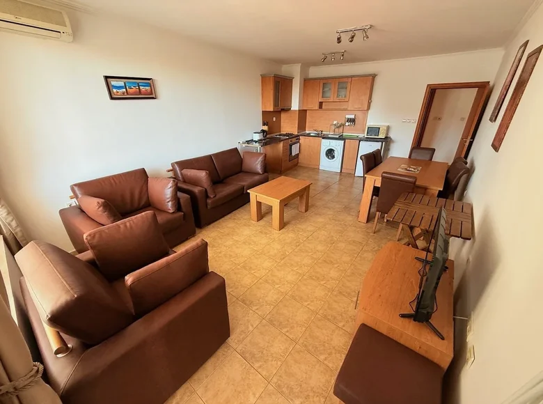 2 bedroom apartment 80 m² Sveti Vlas, Bulgaria