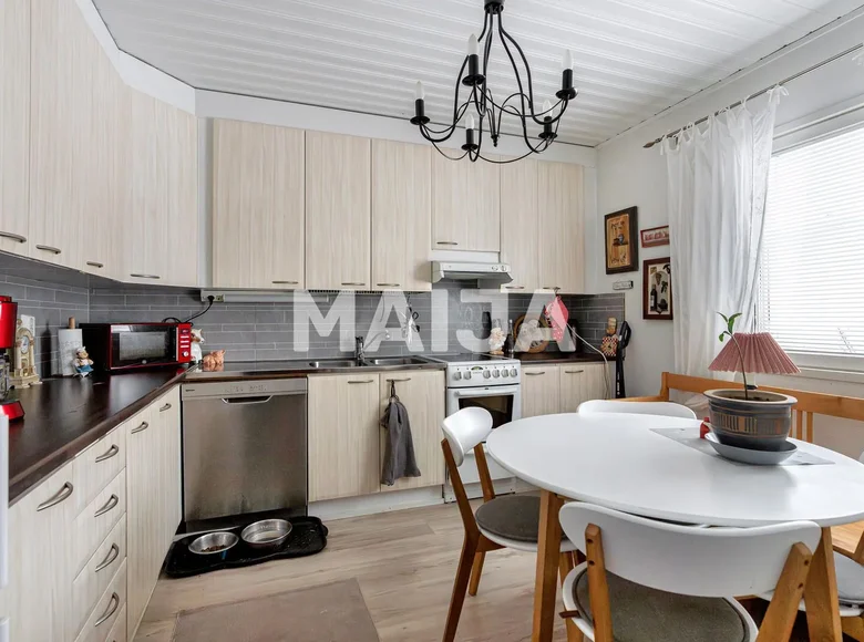 Appartement 2 chambres 63 m² Maentsaelae, Finlande