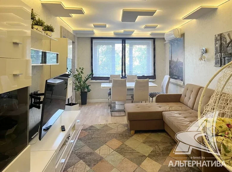 4 room apartment 80 m² Muchaviecki sielski Saviet, Belarus