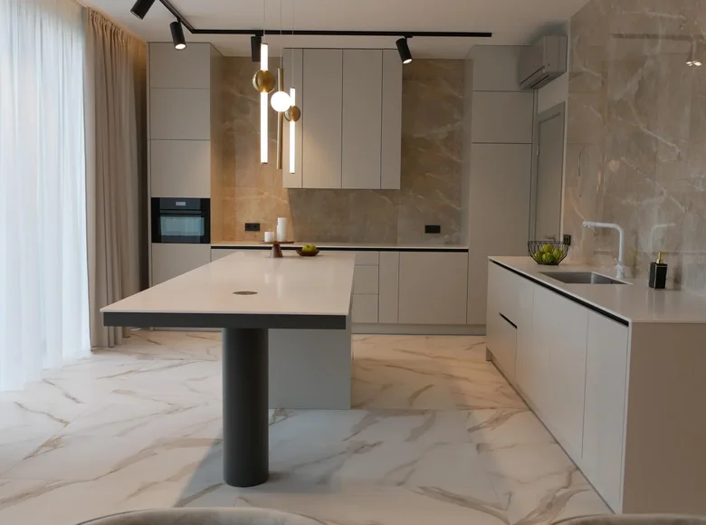 Вилла 6 спален 250 м² Рига, Латвия