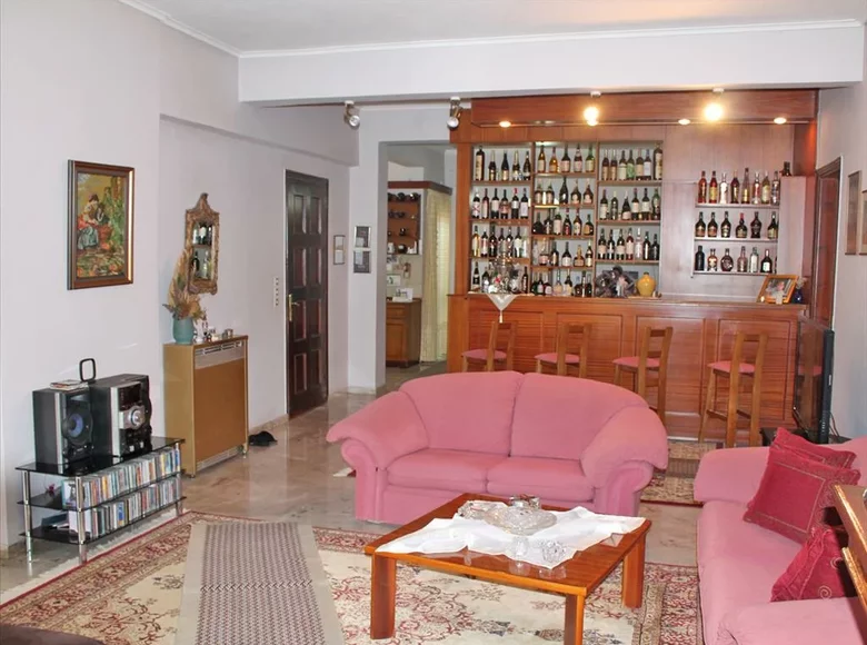 3 bedroom apartment 180 m², Greece