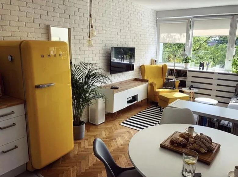 2 room apartment 40 m² Warsaw, Poland