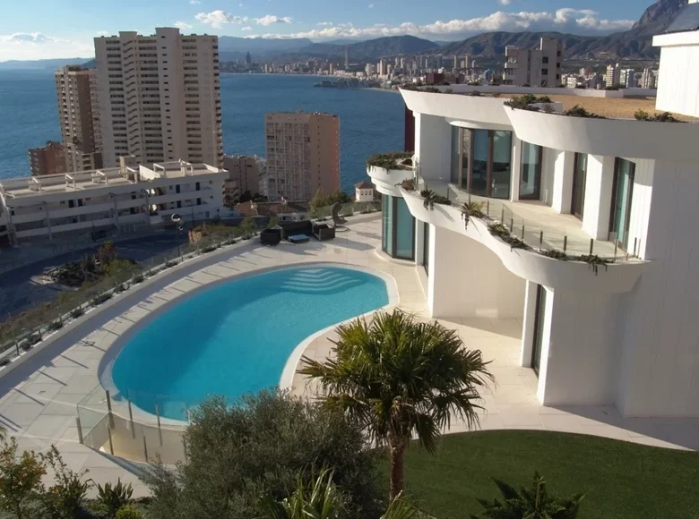 Haus 6 Zimmer 700 m² Benidorm, Spanien