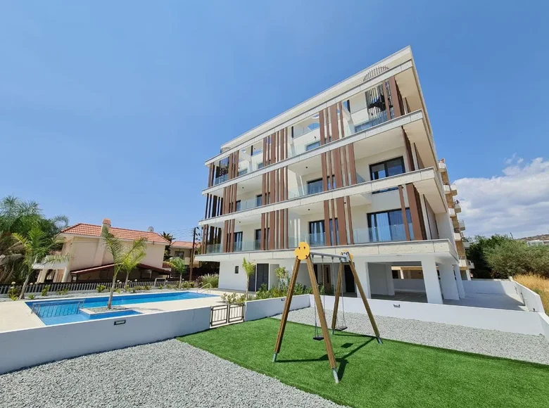 3 bedroom apartment 211 m² Mouttagiaka, Cyprus
